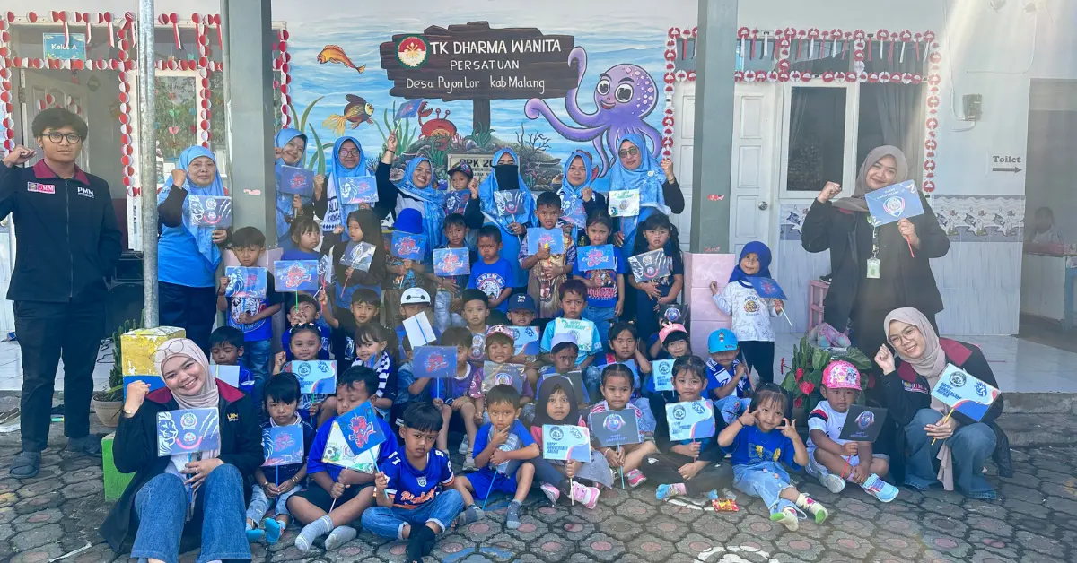 Mahasiswa PMM UMM Dampingi Proses Pembelajaran di TK Dharma Wanita Pujon Lor